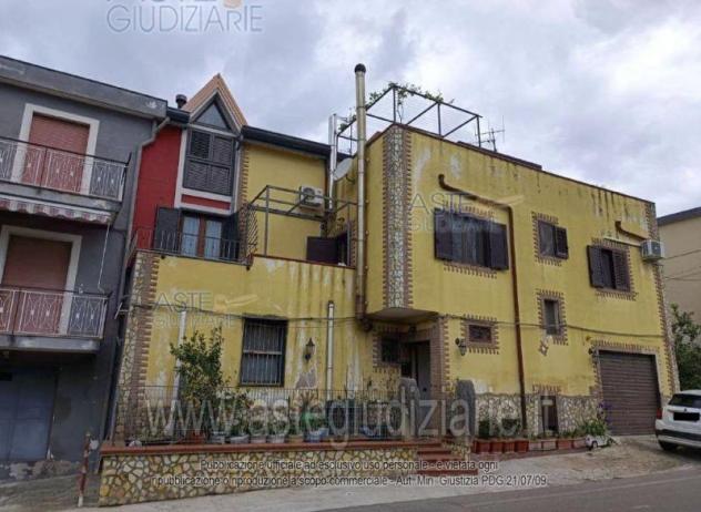 casa semindipendente in vendita a Montecorvino Rovella