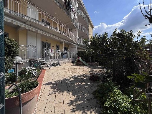 appartamento in vendita a Montecorvino Rovella in zona Macchia