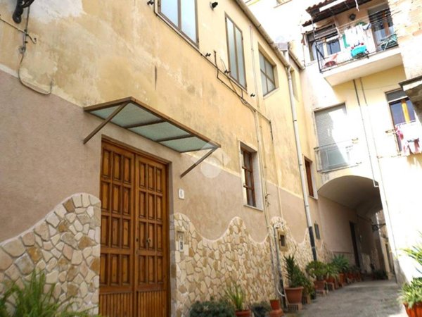 appartamento in vendita a Montecorvino Rovella in zona San Martino