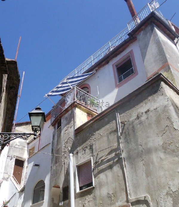 appartamento in vendita a Montecorvino Rovella