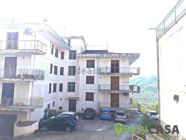 appartamento in vendita a Montecorvino Rovella