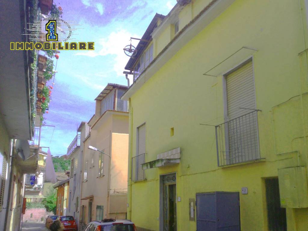 appartamento in vendita a Montecorvino Rovella