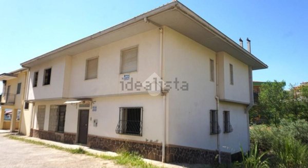 appartamento in vendita a Montecorvino Rovella