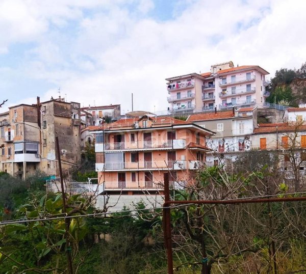 appartamento in vendita a Montecorvino Rovella in zona Pezze