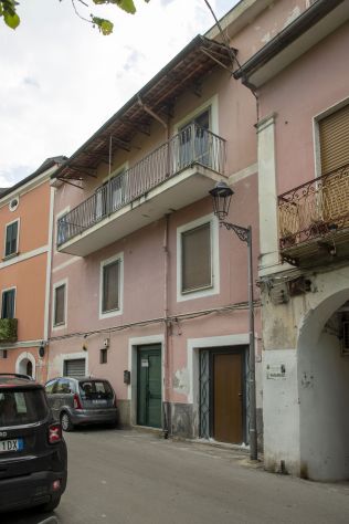 attico in vendita a Montecorvino Rovella