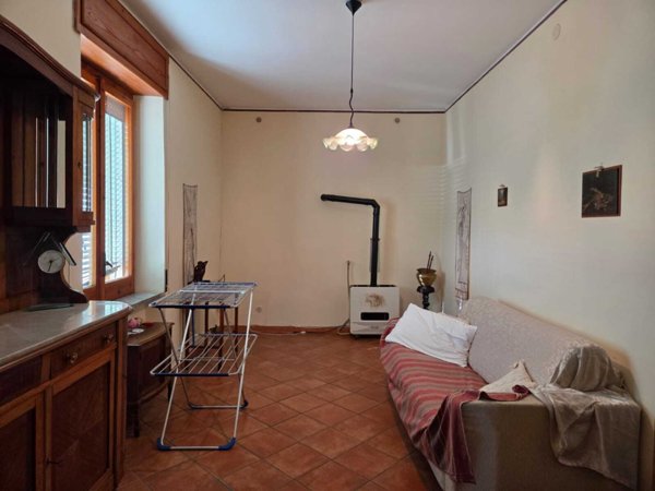 appartamento in vendita a Montecorvino Rovella in zona Pezze