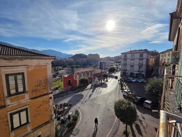 appartamento in vendita a Montecorvino Rovella in zona Pezze