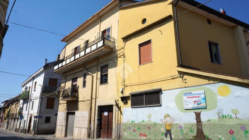 appartamento in vendita a Montecorvino Rovella in zona San Martino