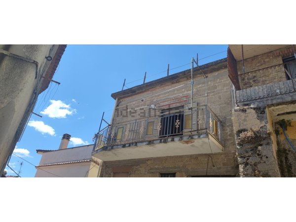 appartamento in vendita a Montecorvino Rovella in zona Pezze