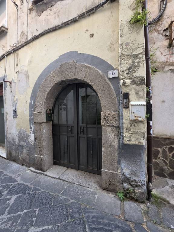 appartamento in vendita a Montecorvino Rovella in zona Pezze