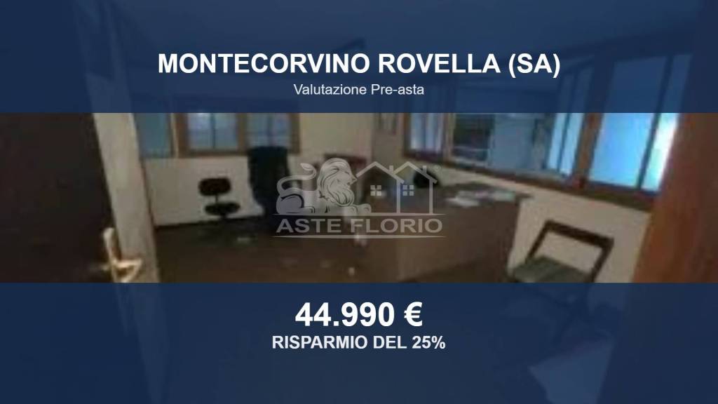 locale commerciale in vendita a Montecorvino Rovella in zona San Martino