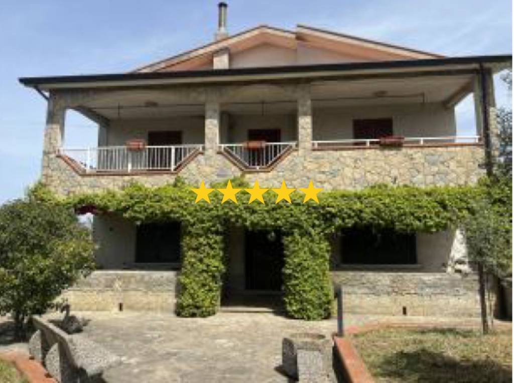 casa indipendente in vendita a Montesano sulla Marcellana