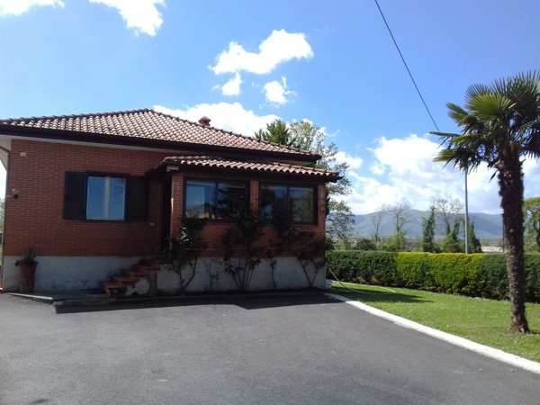 casa indipendente in vendita a Montesano sulla Marcellana