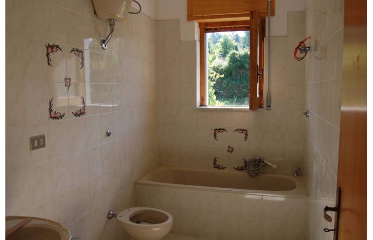 casa indipendente in vendita a Montesano sulla Marcellana in zona Prato Comune