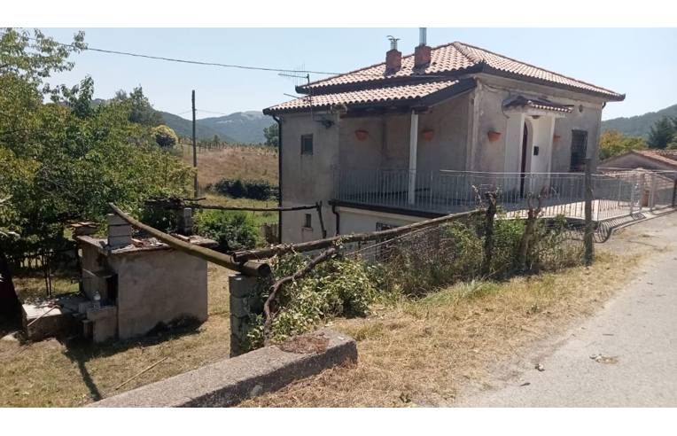 casa indipendente in vendita a Montesano sulla Marcellana in zona Tardiano
