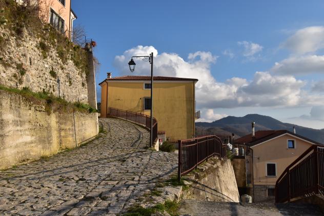 casa indipendente in vendita a Montesano sulla Marcellana