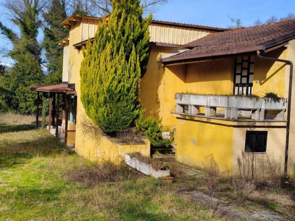 intera palazzina in vendita a Montesano sulla Marcellana