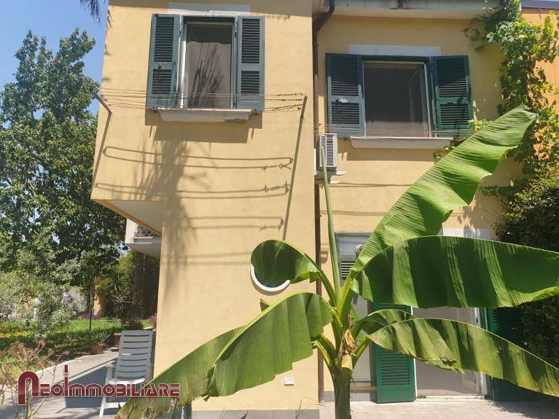 intera palazzina in vendita a Nocera Inferiore