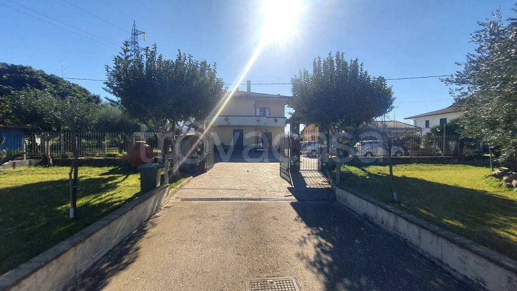 casa indipendente in vendita a Nocera Inferiore