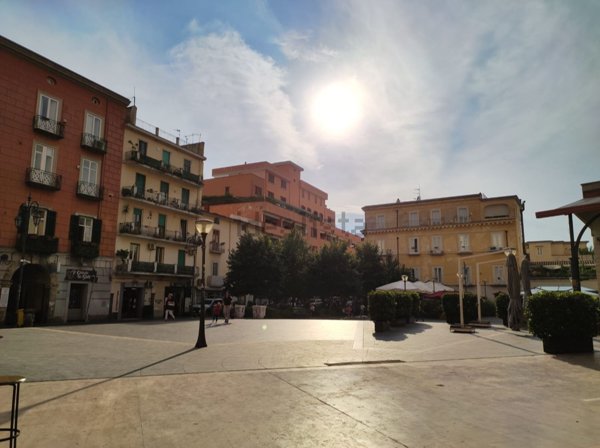 locale commerciale in vendita a Nocera Inferiore