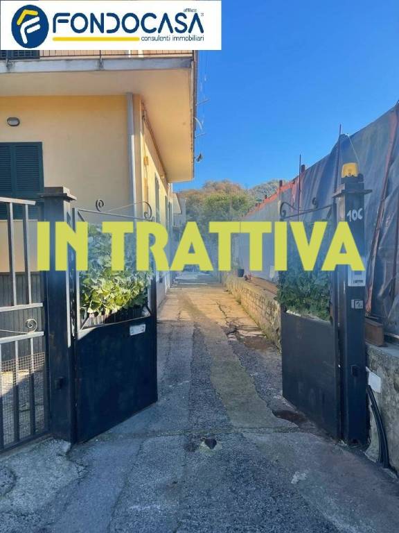 casa indipendente in vendita a Nocera Inferiore
