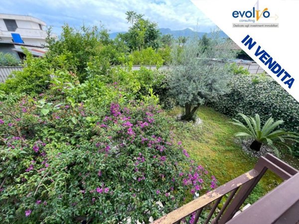 casa indipendente in vendita a Nocera Inferiore