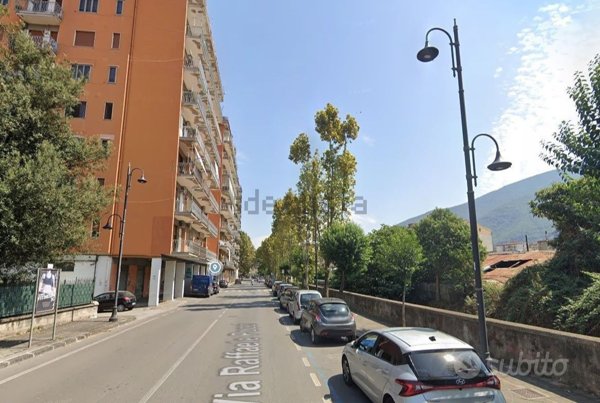 locale commerciale in vendita a Nocera Inferiore