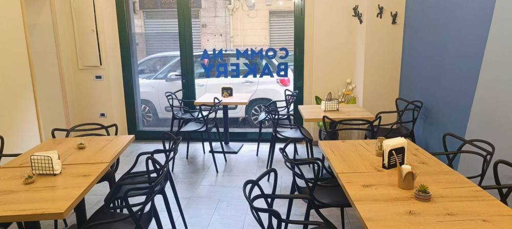 locale commerciale in vendita a Nocera Inferiore