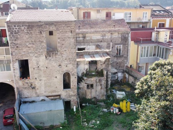 casa indipendente in vendita a Nocera Inferiore