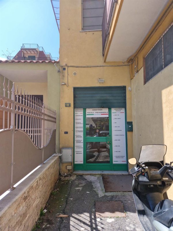 negozio in vendita a Nocera Inferiore