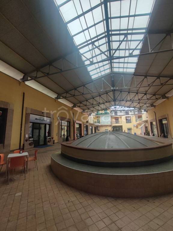 negozio in vendita a Nocera Inferiore