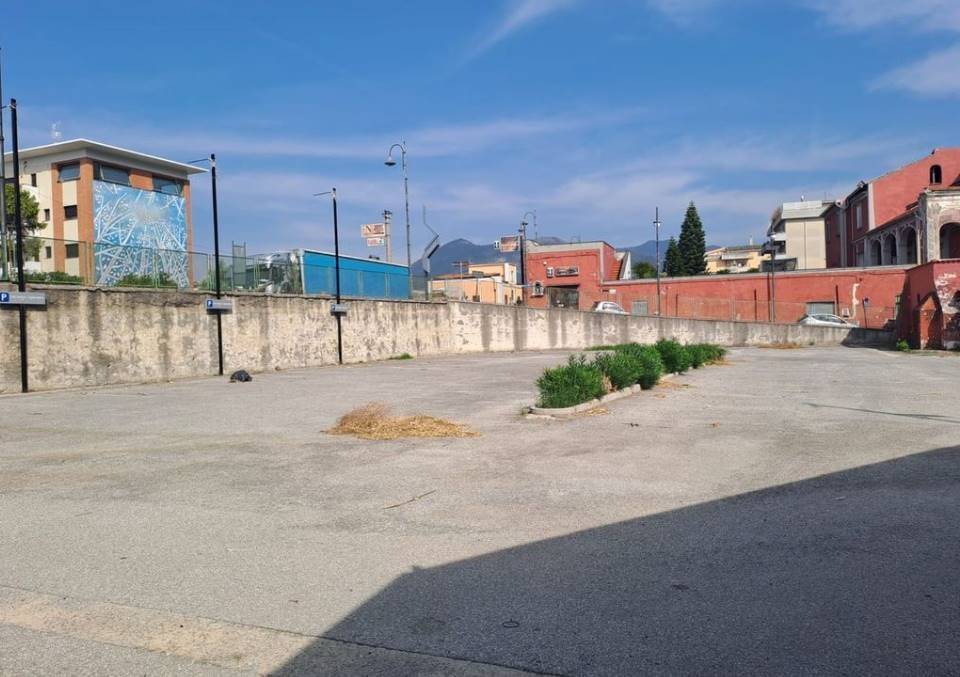 negozio in vendita a Nocera Inferiore