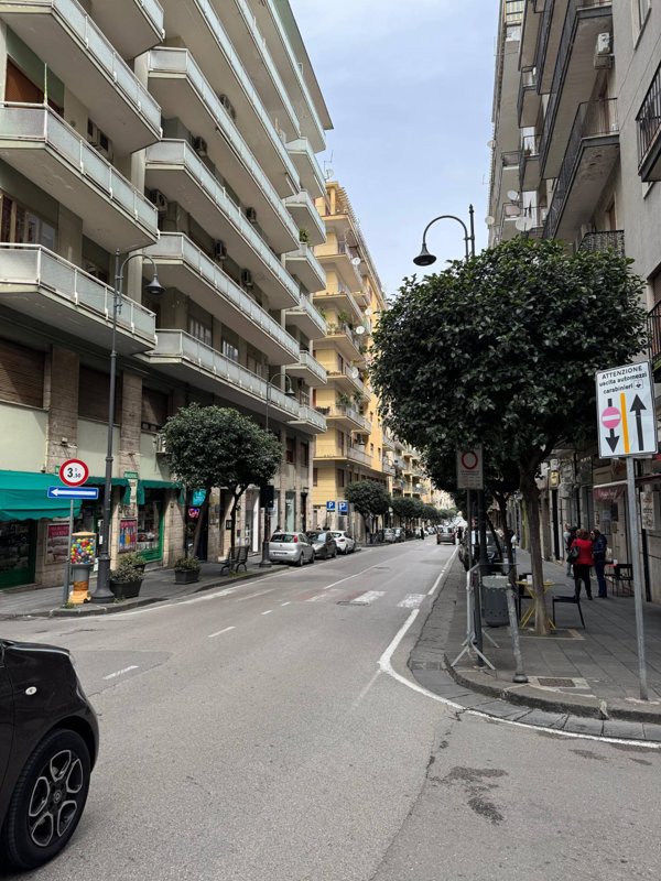 negozio in vendita a Nocera Inferiore