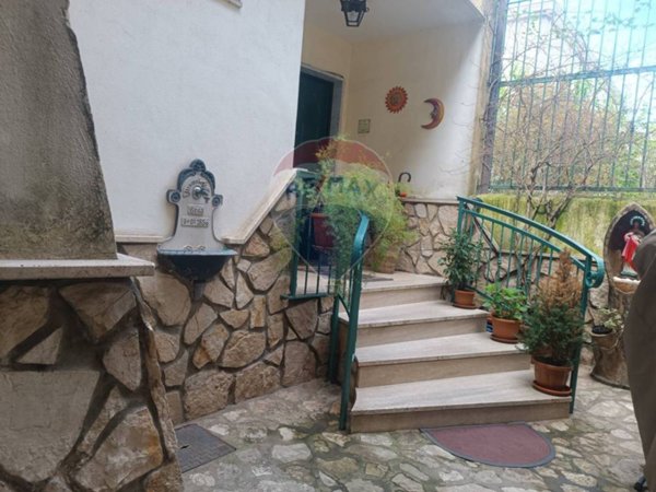 casa indipendente in vendita a Nocera Inferiore