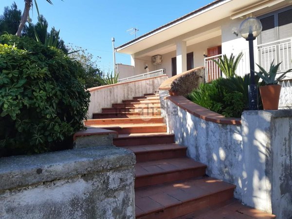 casa indipendente in vendita a Nocera Inferiore
