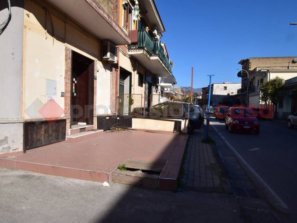 negozio in vendita a Nocera Inferiore