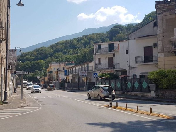 casa indipendente in vendita a Nocera Inferiore