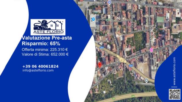 locale commerciale in vendita a Nocera Inferiore