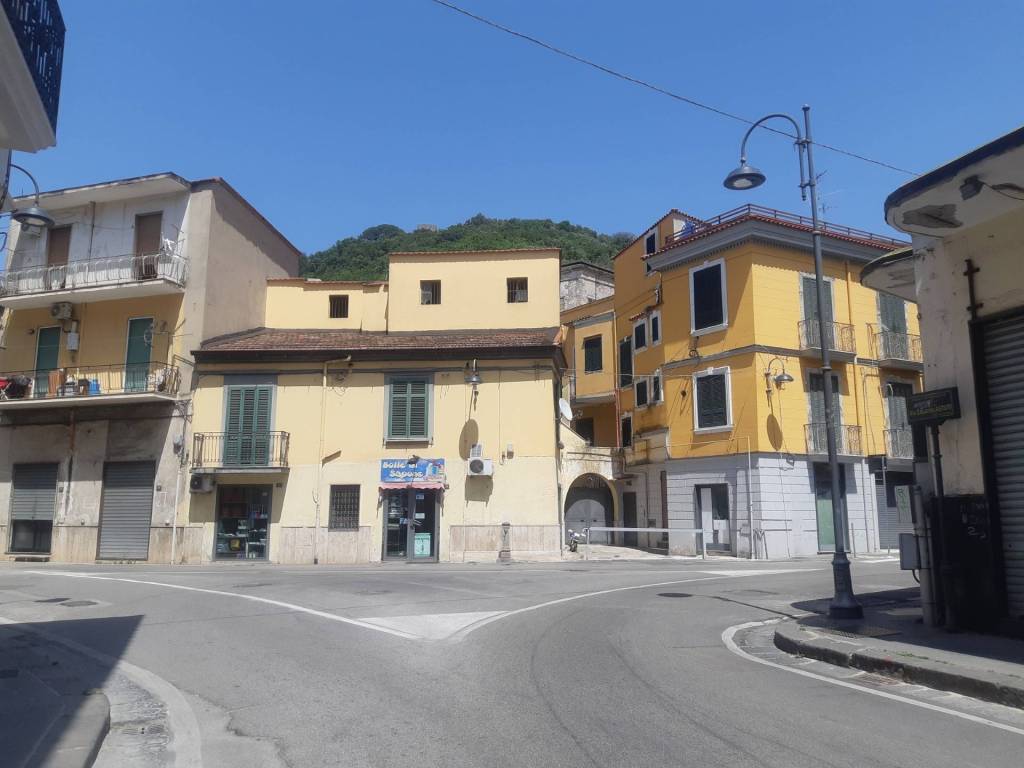 casa indipendente in vendita a Nocera Inferiore