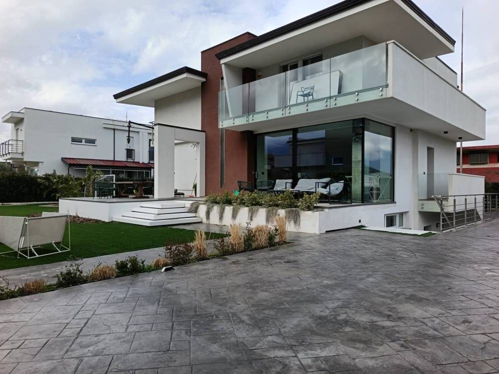 casa indipendente in vendita a Nocera Inferiore