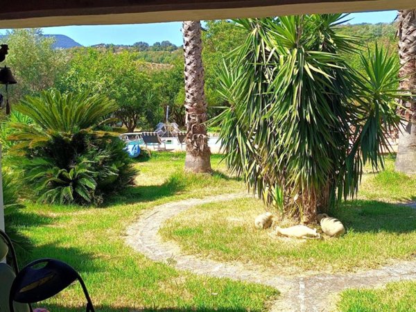 casa indipendente in vendita a Nocera Inferiore