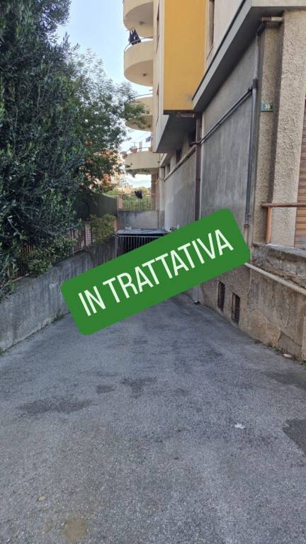 locale di sgombero in vendita a Nocera Inferiore