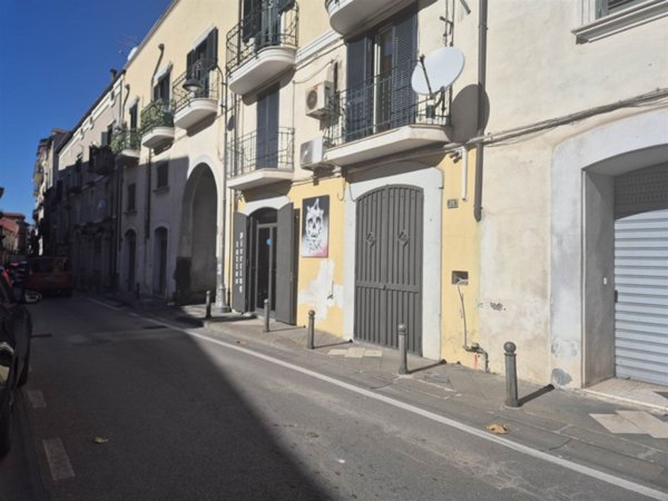 locale commerciale in vendita a Nocera Inferiore