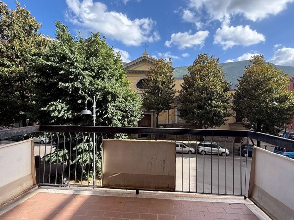 casa indipendente in vendita a Nocera Inferiore