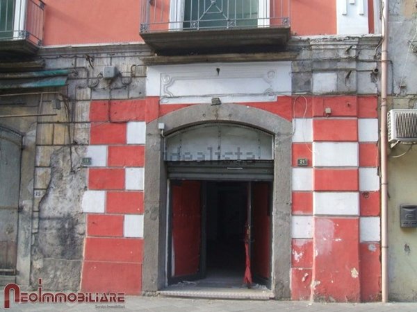 locale commerciale in vendita a Nocera Inferiore