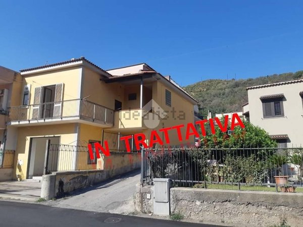 casa indipendente in vendita a Nocera Inferiore