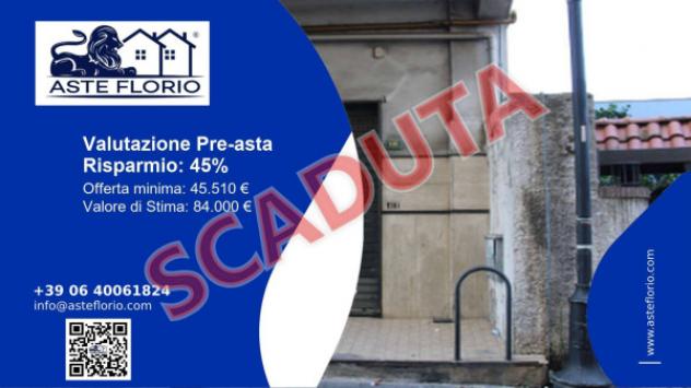 locale commerciale in vendita a Nocera Inferiore