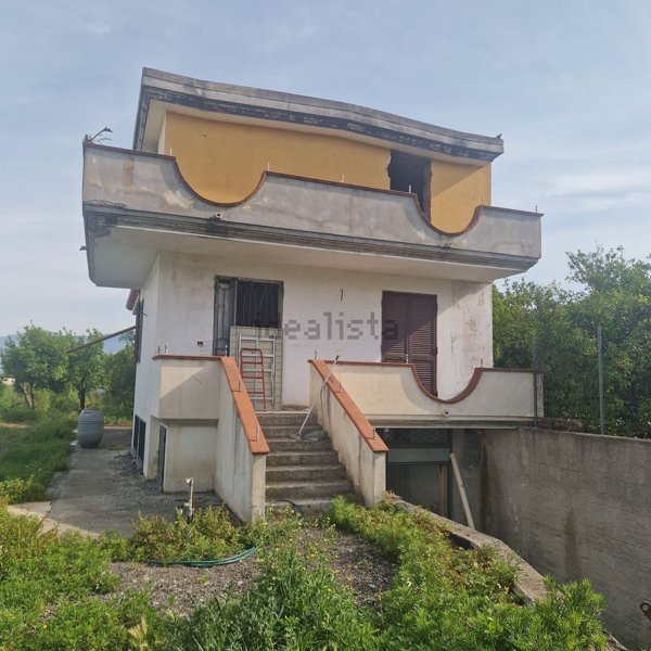 casa indipendente in vendita a Nocera Inferiore