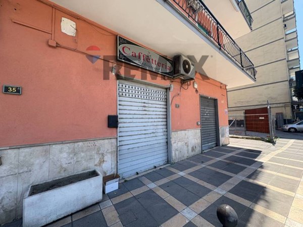 negozio in vendita a Nocera Inferiore