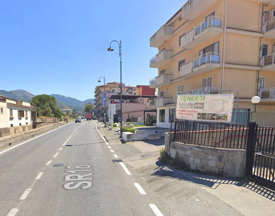 negozio in vendita a Nocera Inferiore